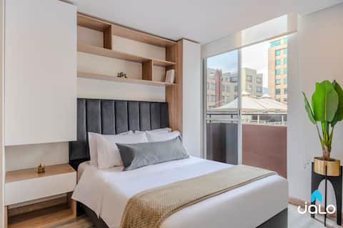 Modern Loft near 93 park w/ Fast wifi by Jalo