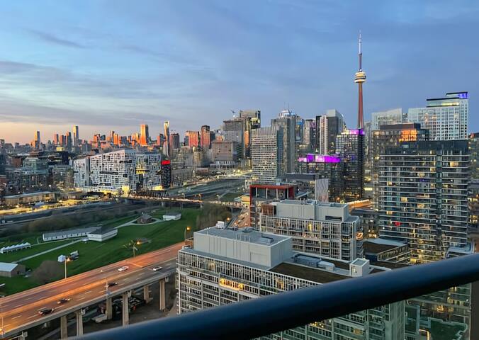 2 BR with Amazing city views & Free parking gallery image 3