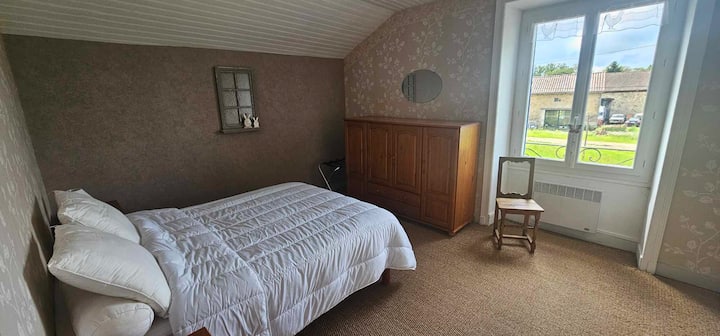 საძინებელი 1