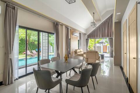 10min Beach! The Private PoolVilla/4BRbyน้องมังคุด