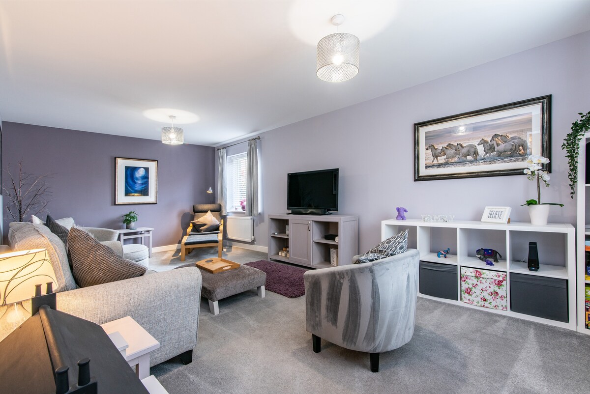 Proprietà Airbnb di successo: 4BR House Ideal for Families and Corporate Stays a Rushcliffe