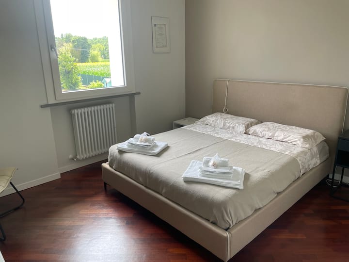 غرفة النوم 1