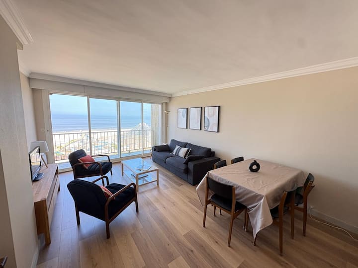 Arcadia Beach Retreat: Vue Imprenable Sur La Mer - Le Touquet