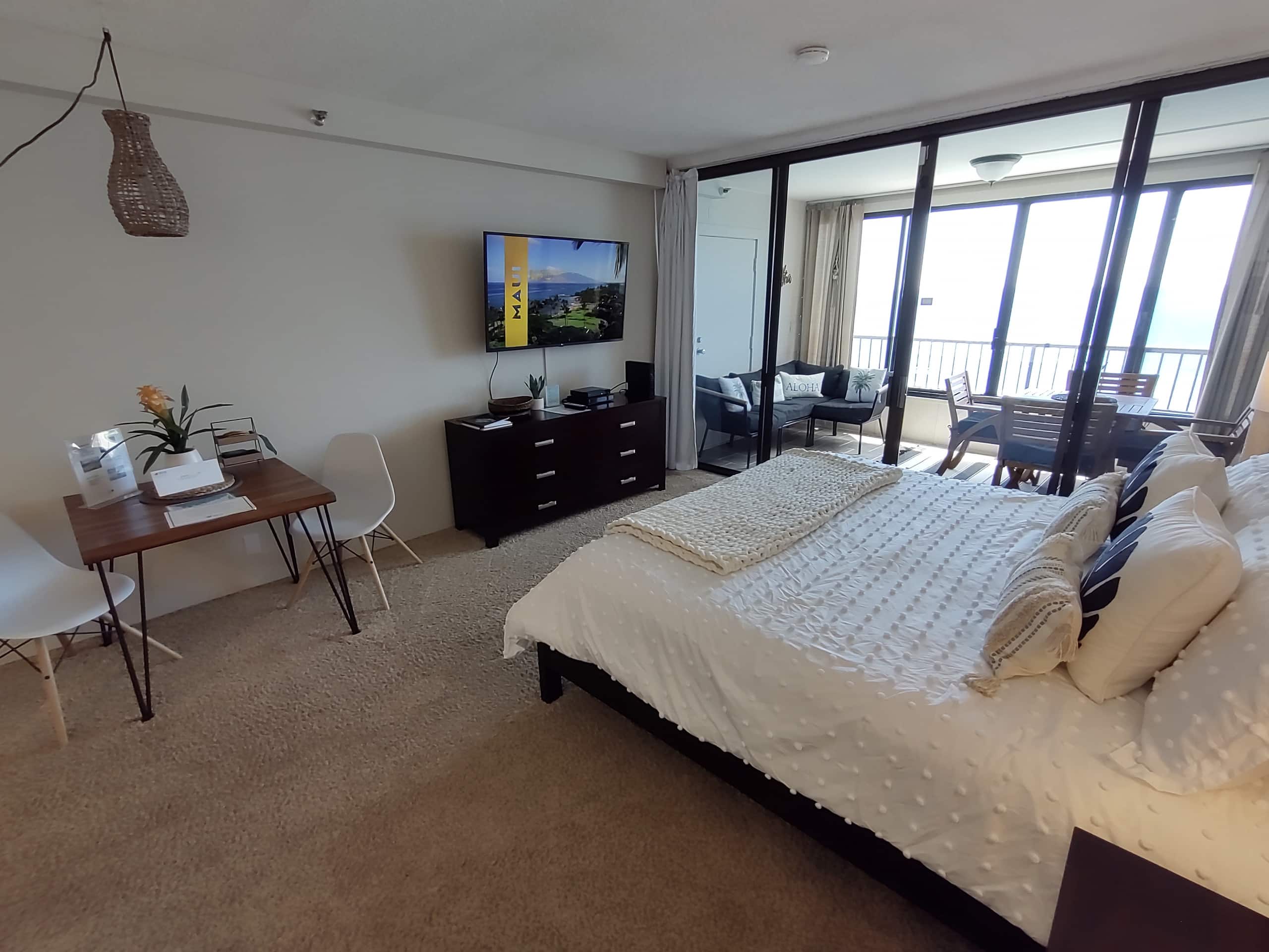 Condo in Lahaina · ★4.96 · Studio · 1 bath - Image 54