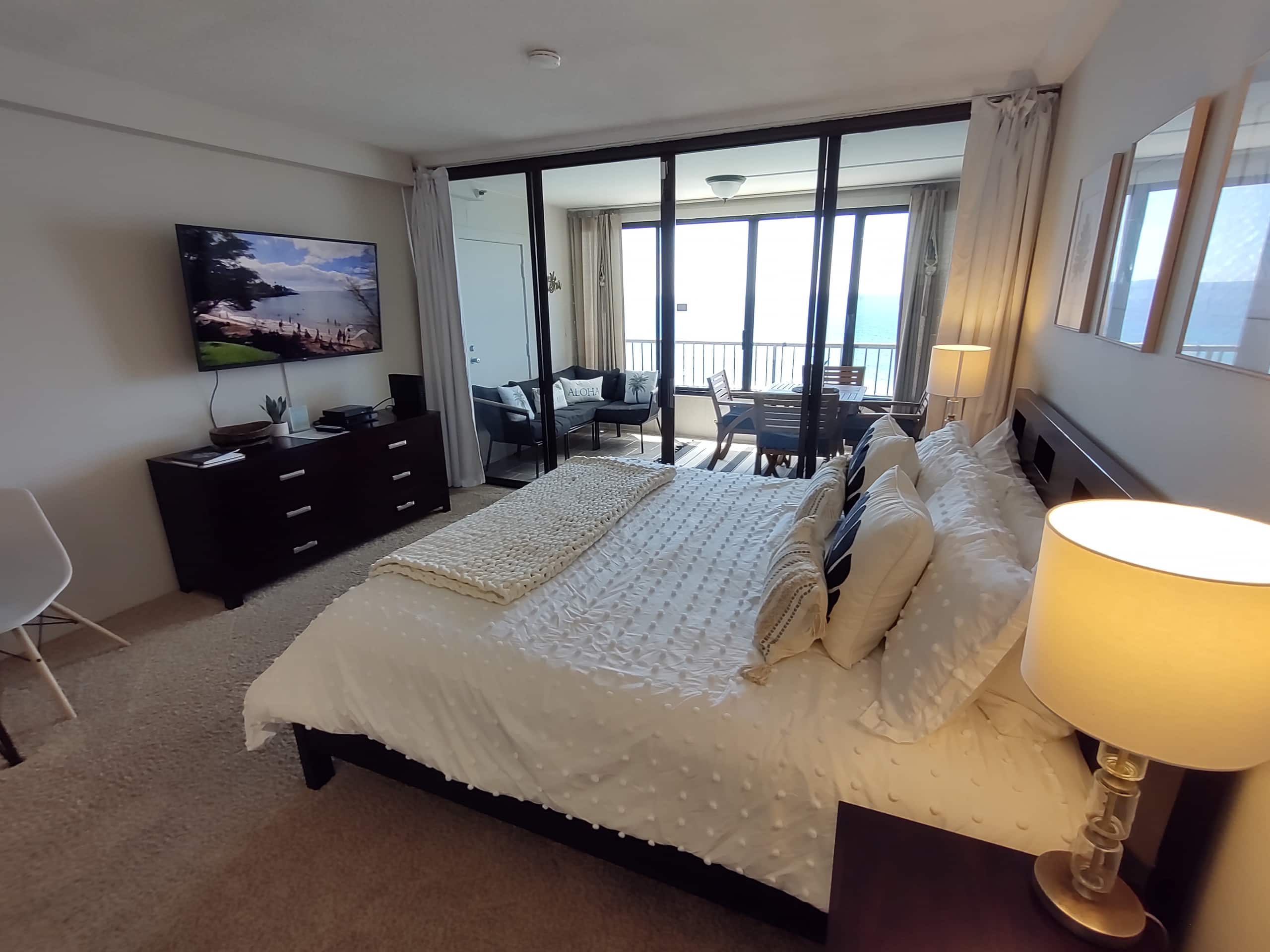 Condo in Lahaina · ★4.96 · Studio · 1 bath - Image 53