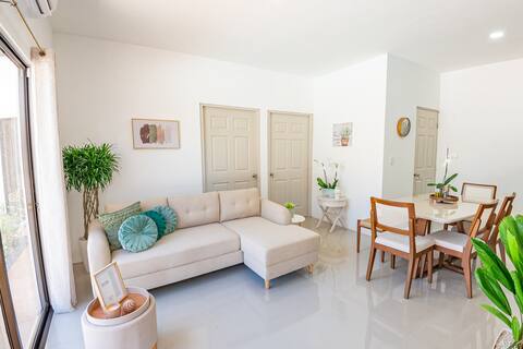 KING BED | 3km Blanca Beach | Pool | Peaceful