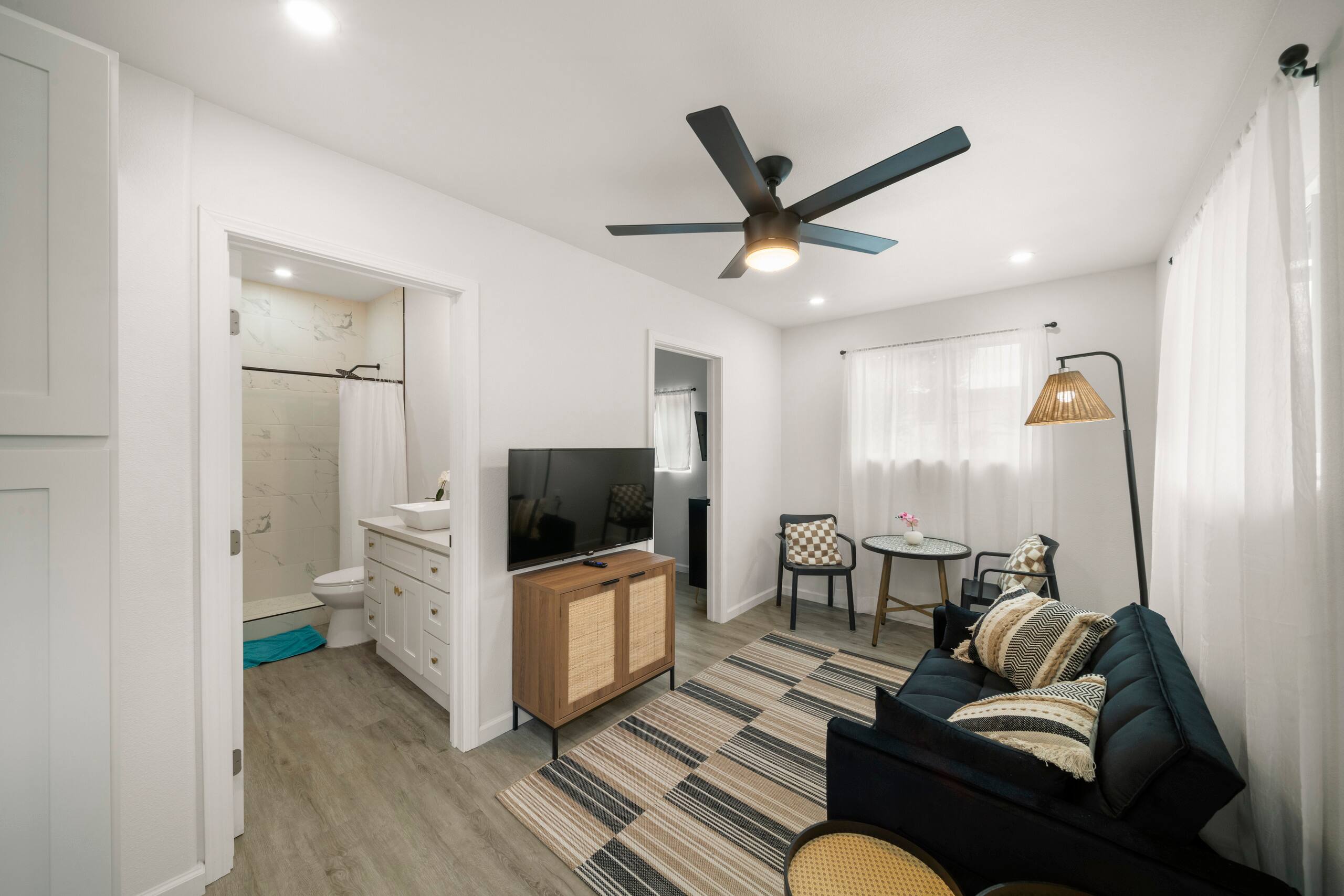 Home in Hilo · ★4.72 · 2 bedrooms · 2 beds · 1 private bath - Image 9