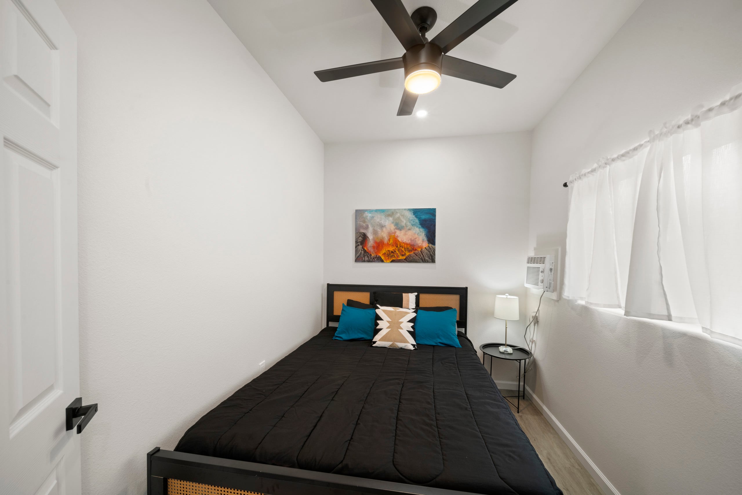 Home in Hilo · ★4.72 · 2 bedrooms · 2 beds · 1 private bath - Image 2