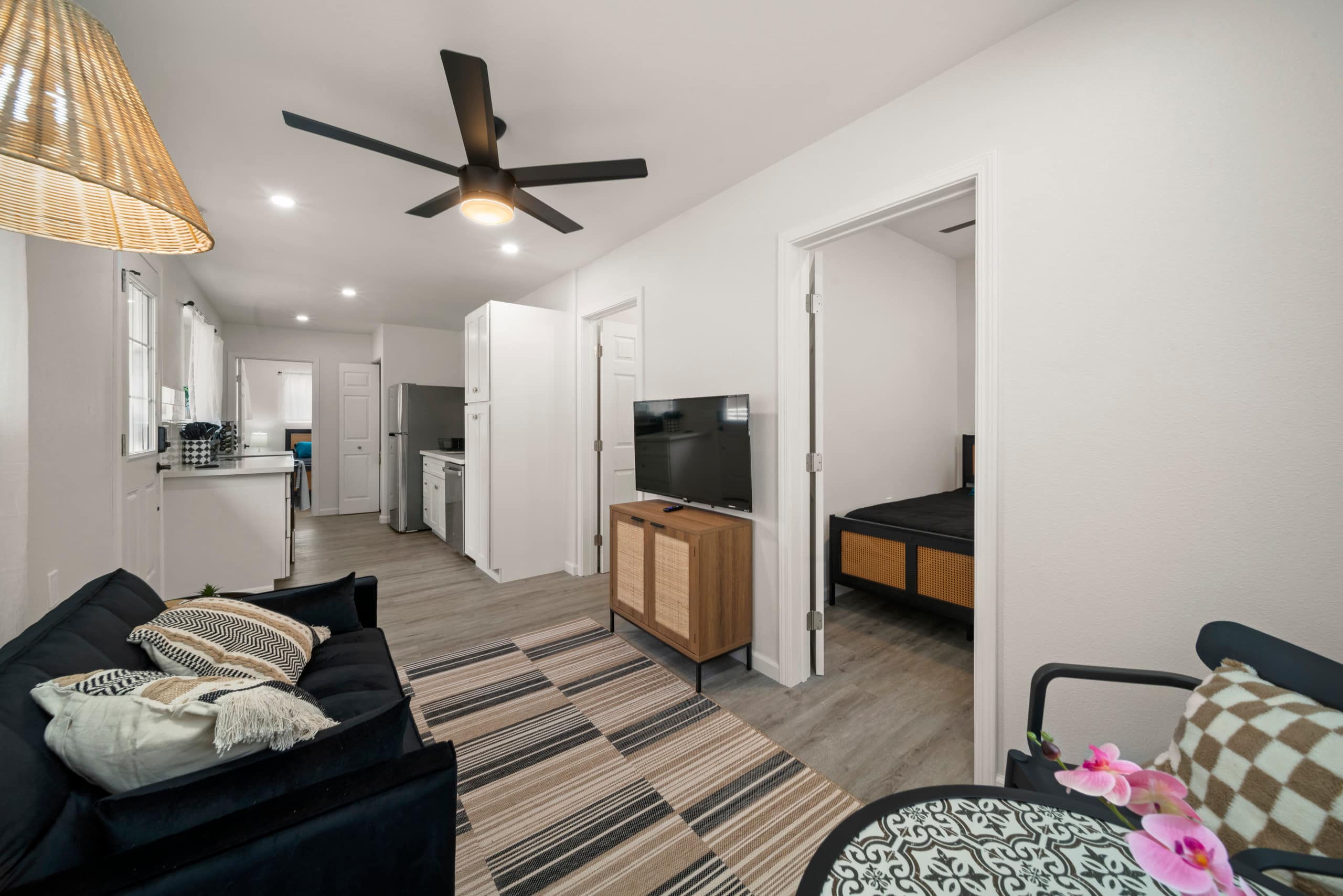 Home in Hilo · ★4.72 · 2 bedrooms · 2 beds · 1 private bath - Image 8
