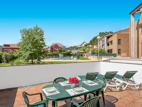 Top Airbnb: 20 m² terrace, pool and covered garage included en Arnuero