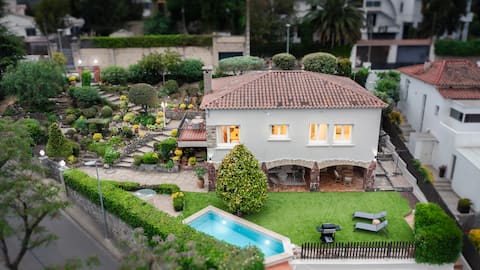 Renovated in 2024 / 10 minutes from Barcelona
