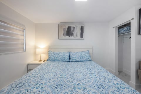Deluxe Studio with a nice King bed