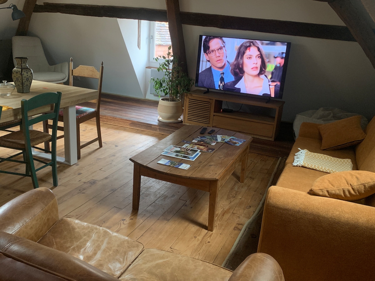 Propriété Airbnb réussie: The Hanging Cabin of Sarlat à Sarlat La Canéda
