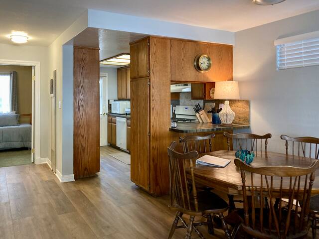 Avalon Home Close to Beach gallery image 4