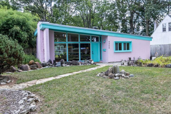 Pink Opal MCM gallery image 3