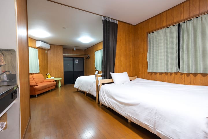 Narita＆Haneda Airport is convenient/quiet homestay