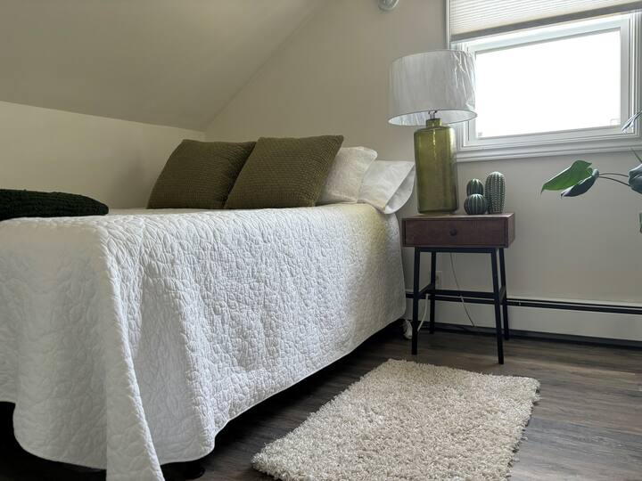 საძინებელი 3