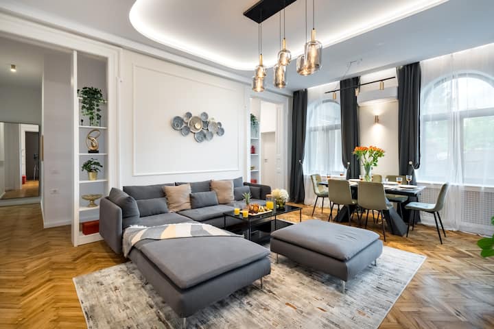 Stylish 5br Apartment | Ateneu | Amazing Location - Boekarest