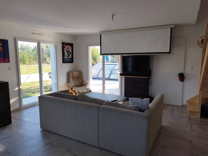 Piscine Sous Dôme, 4 Chambres, Plage 700 M - Saint-Gildas-de-Rhuys