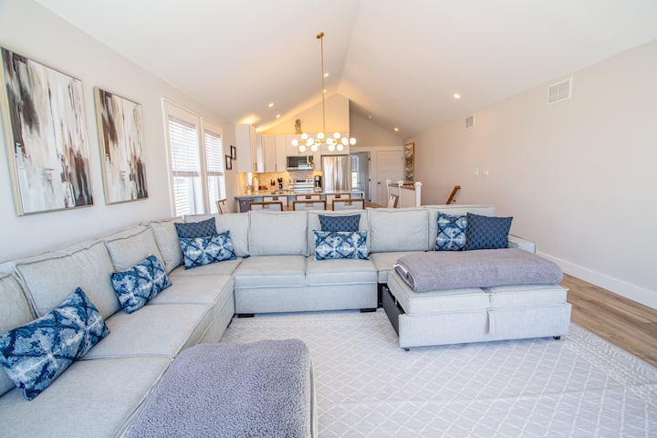 Rated Top 5% Spectacular Ocean, Park, City Views! - Atlantic City, NJ