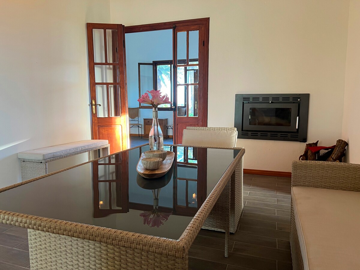 Anuncio de Airbnb popular: Los Alamos - country house en Colonia