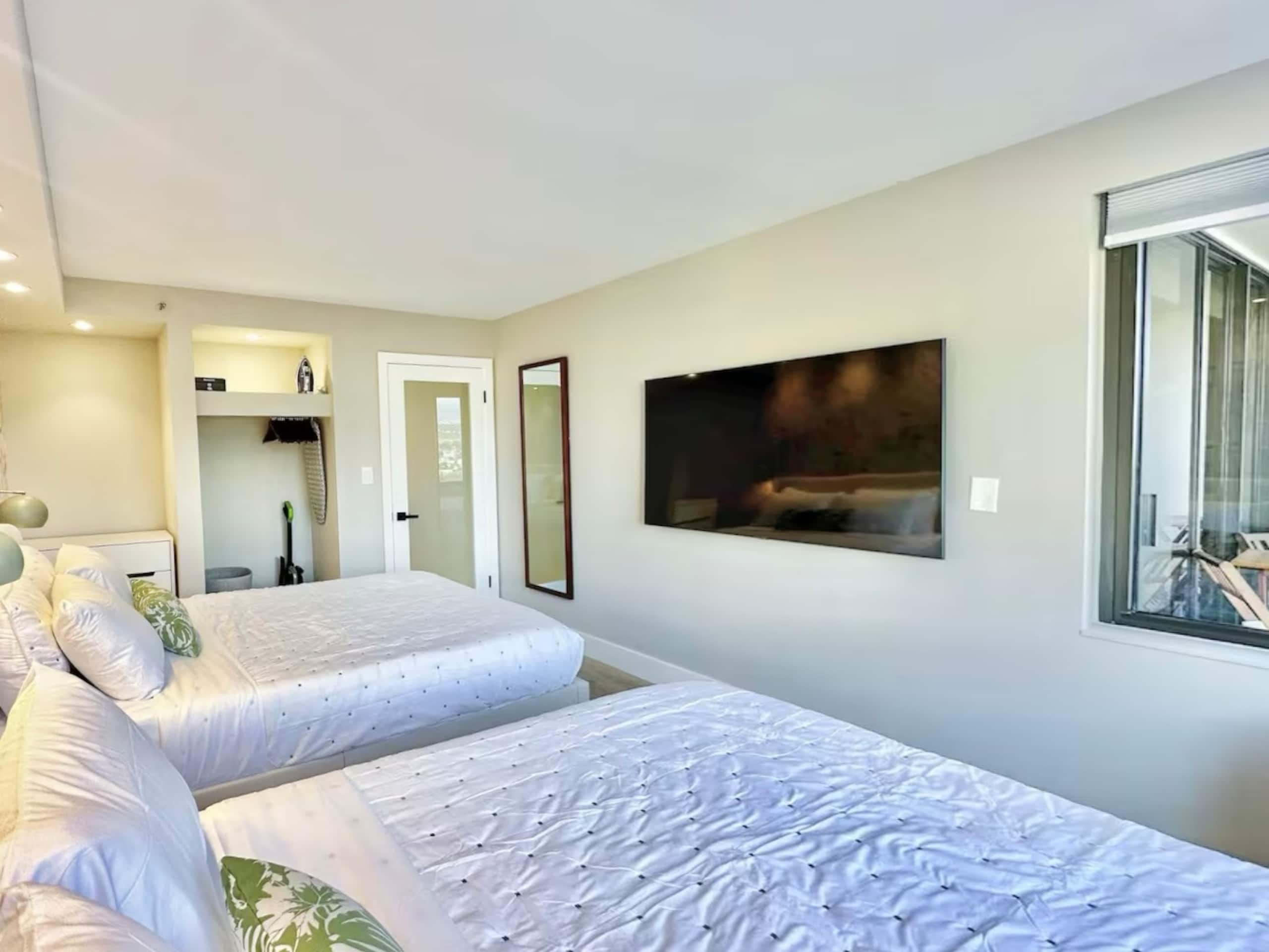 17F-Beautiful & Upscale-Waikiki Beach 1BR/Parking~ - Image 30