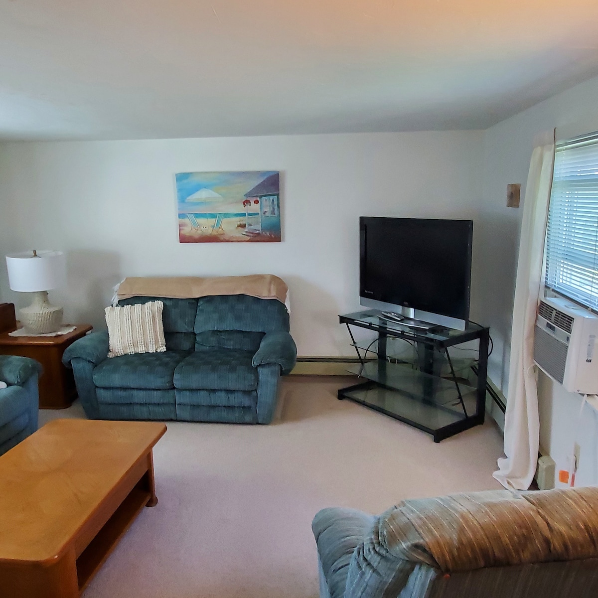 Successful Airbnb property: Whittemore Landing in Onset