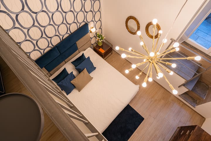 Daymoon House Vanvitelli. Napoli