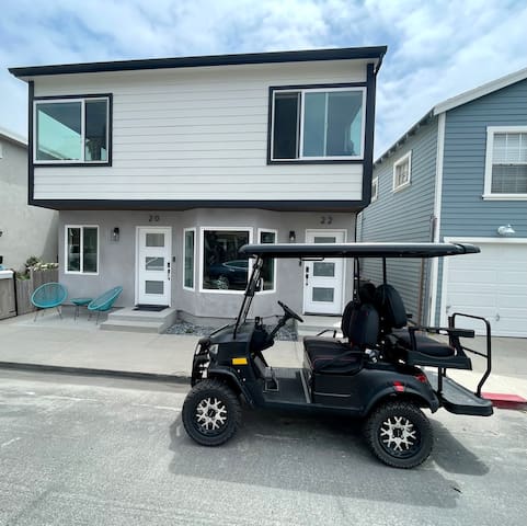 Getaway by the Alamitos Bay Yacht Club, Long Beach