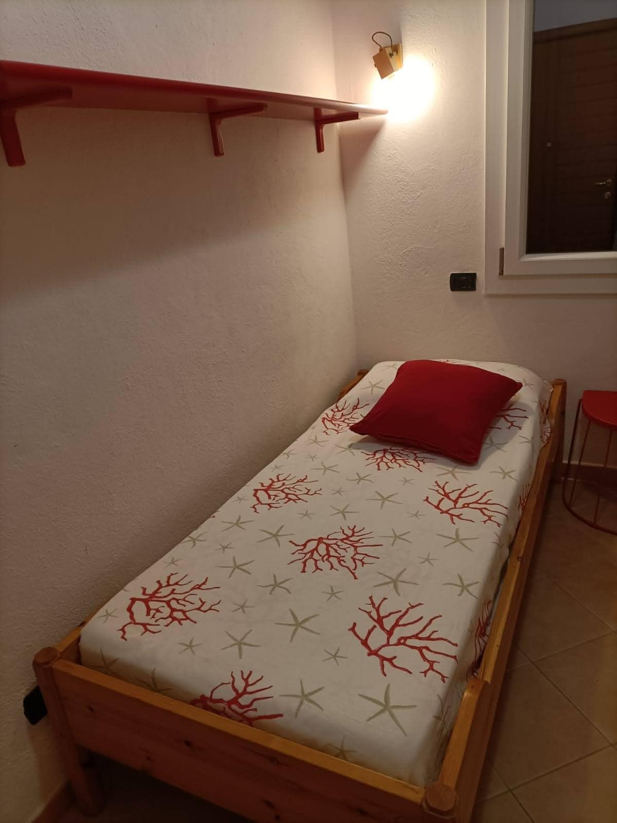 საძინებელი 4