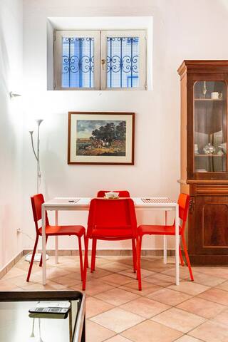 Elegant Apartment near Teatro Alla Scala gallery image 3