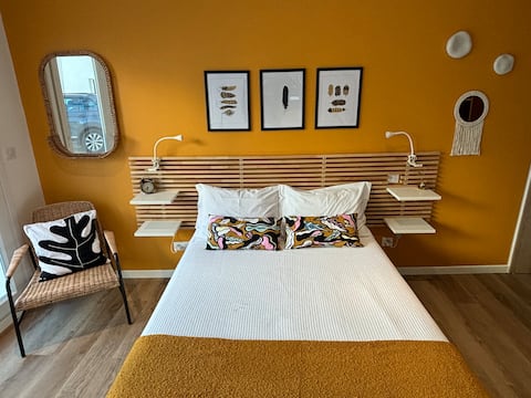 Paris CDG Airport Studio