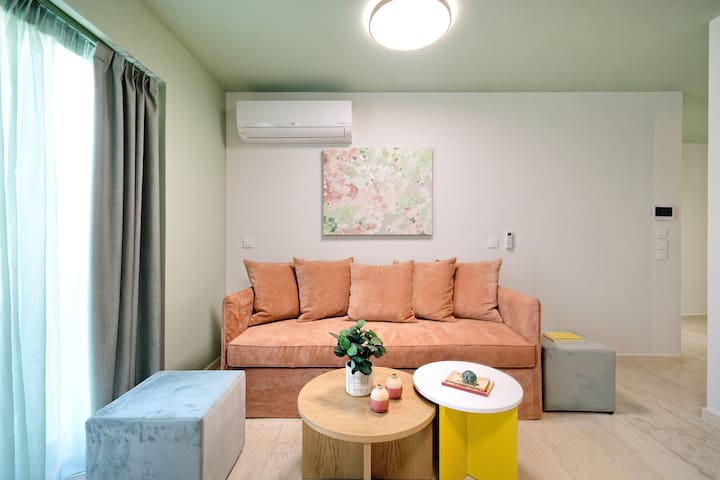 The Ark Athens – Classy Penthouse W/ Rooftop + Gym