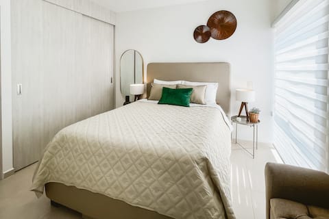 3 bedrooms / 2 bathrooms / 2 parking spaces