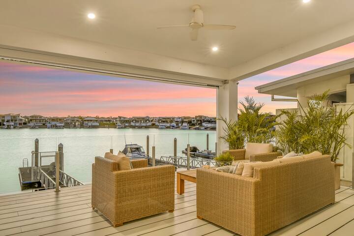Waterfront-Bay View gallery image 4