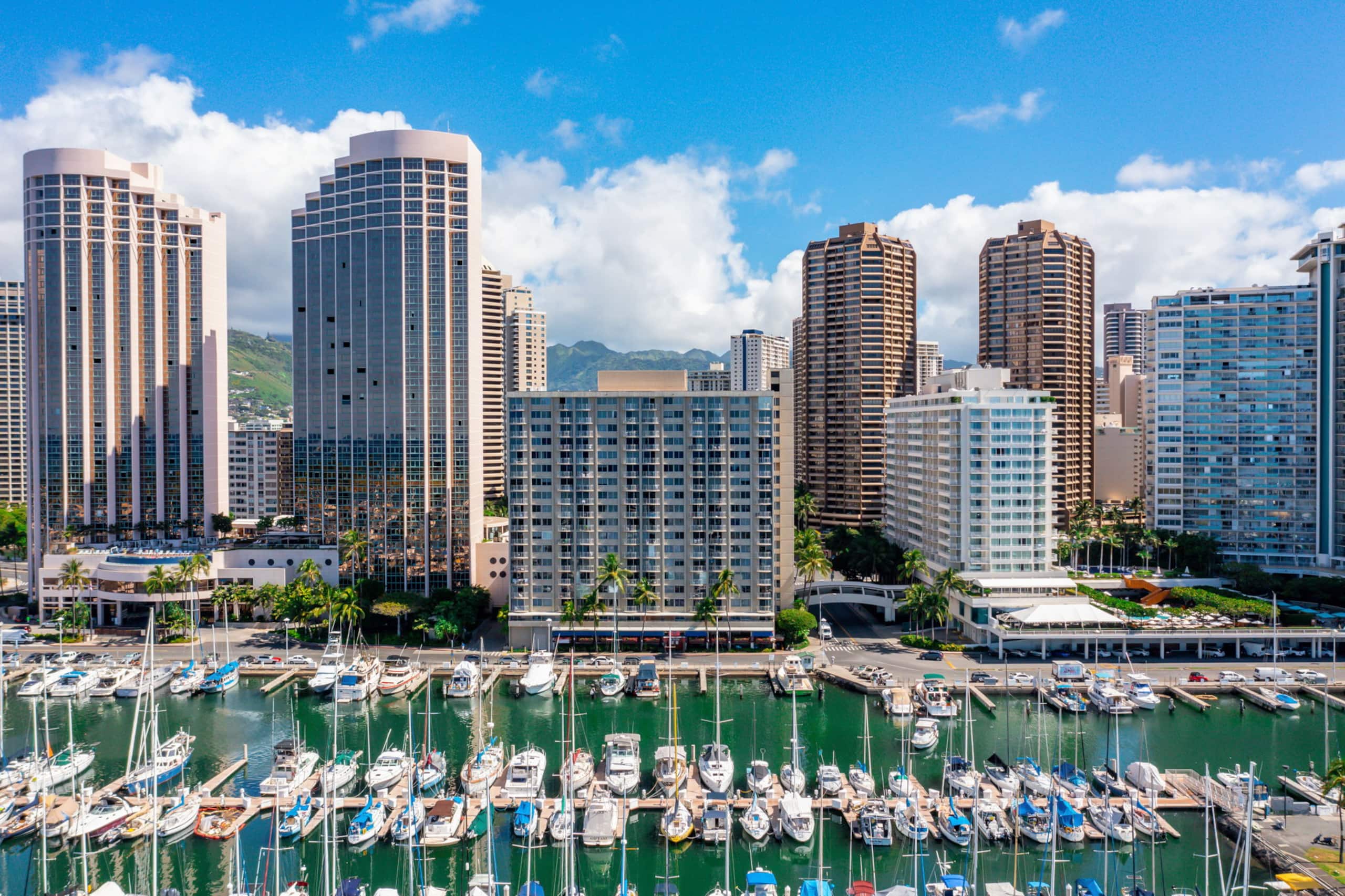 *Newly Renovated Oceanfront Waikiki- Ilikai Marina - Image 36