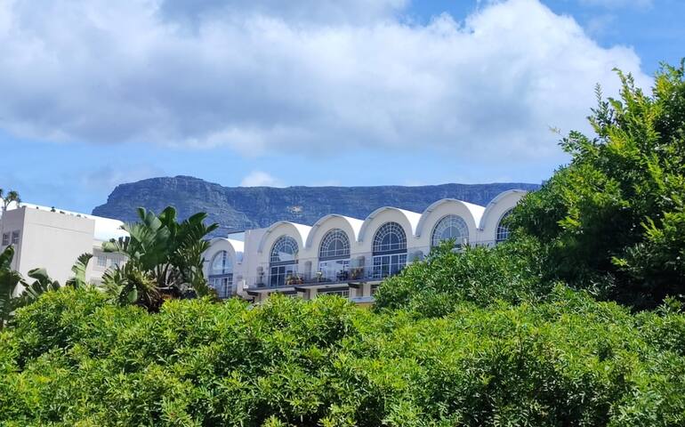 Purple Pearl at Bo-Kaap gallery image 3