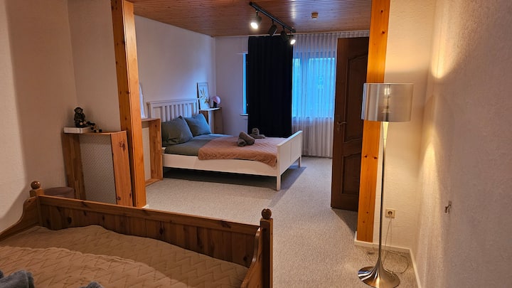 غرفة النوم 2