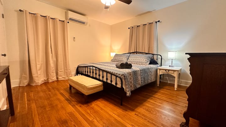 საძინებელი 1