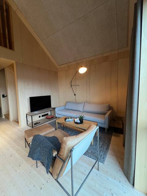 Top Airbnb: Modern waterfront house west of Bømlo in Bømlo