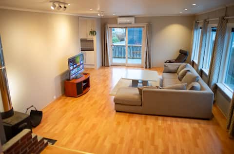 Top Airbnb: Entire apartment, centrally located in Madla in Madla