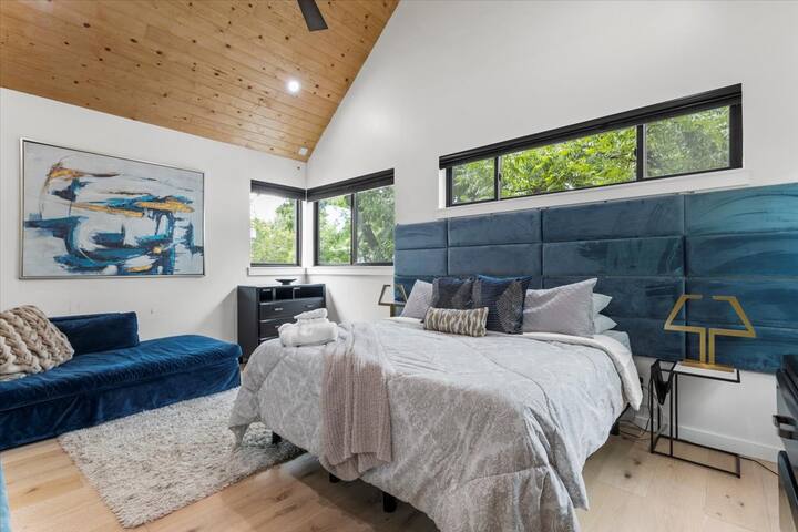 Walkable! Huge Modern House – 9 real beds gallery image 3