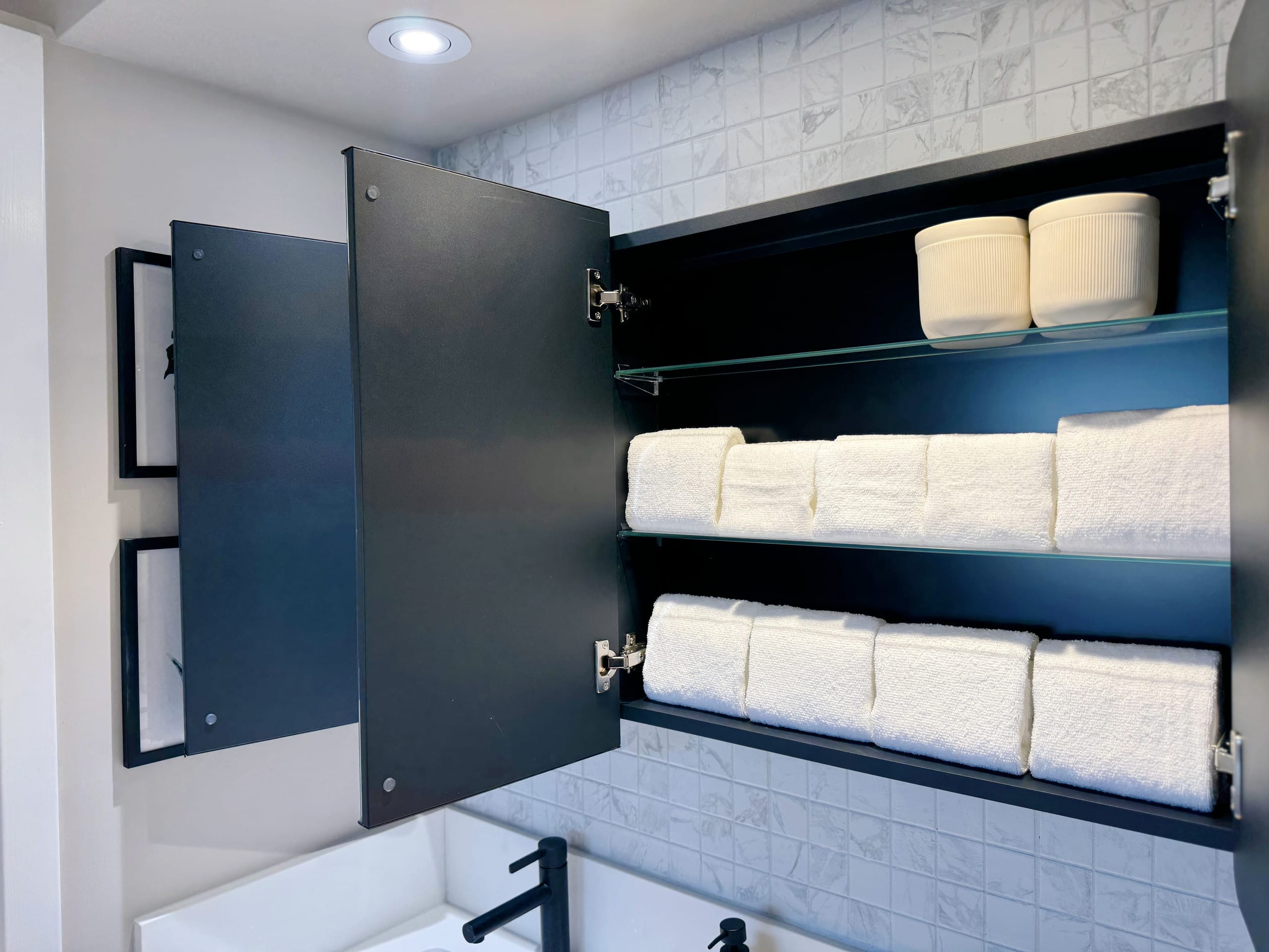 19F-Upscale Modern 1BR-Mountain View- Free Parking - Image 44