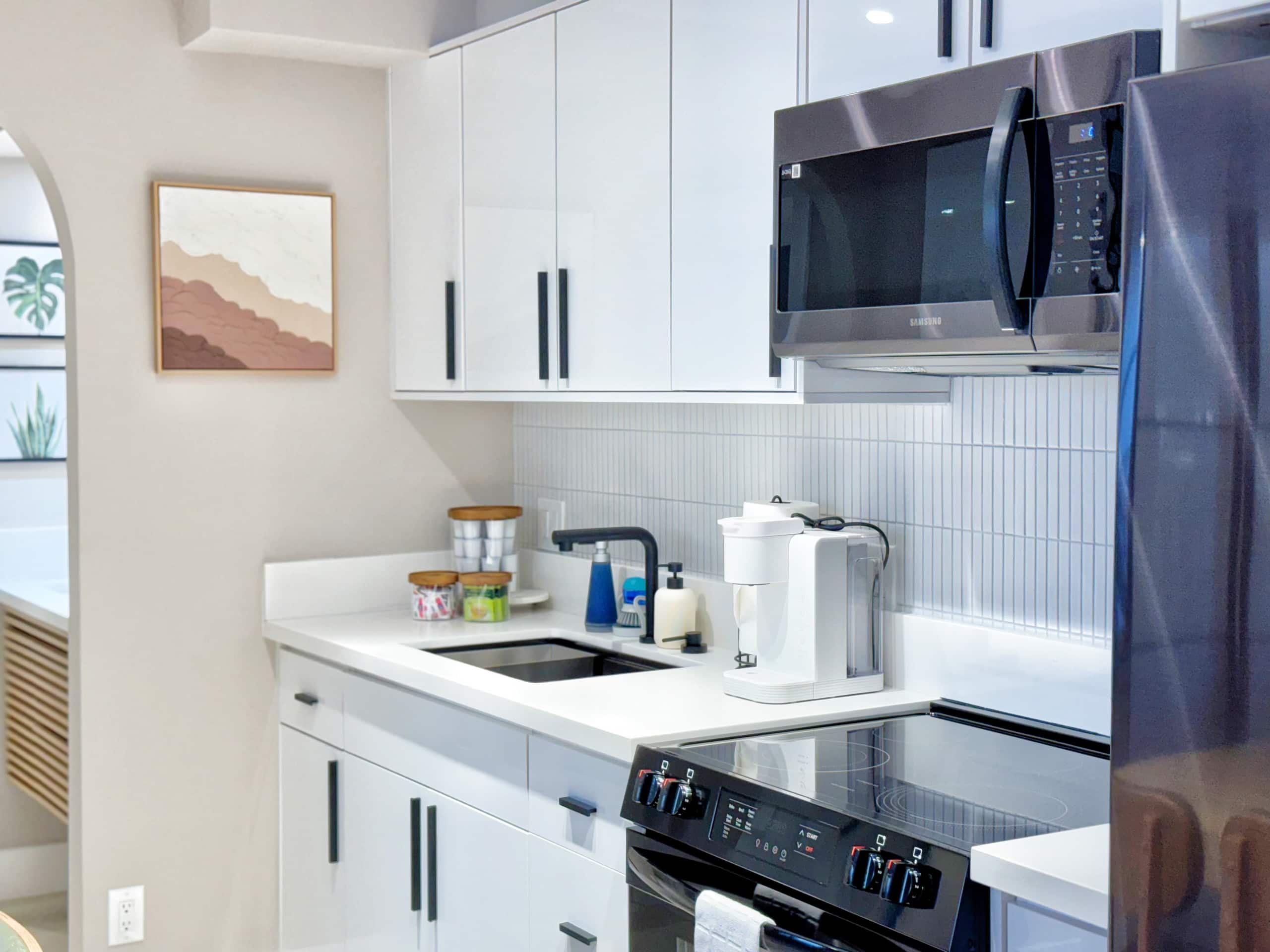 19F-Upscale Modern 1BR-Mountain View- Free Parking - Image 21