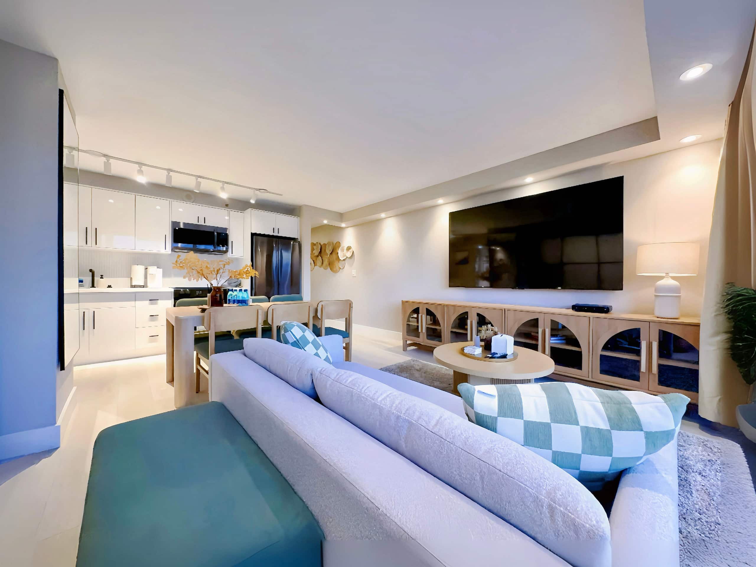 19F-Upscale Modern 1BR-Mountain View- Free Parking - Image 15