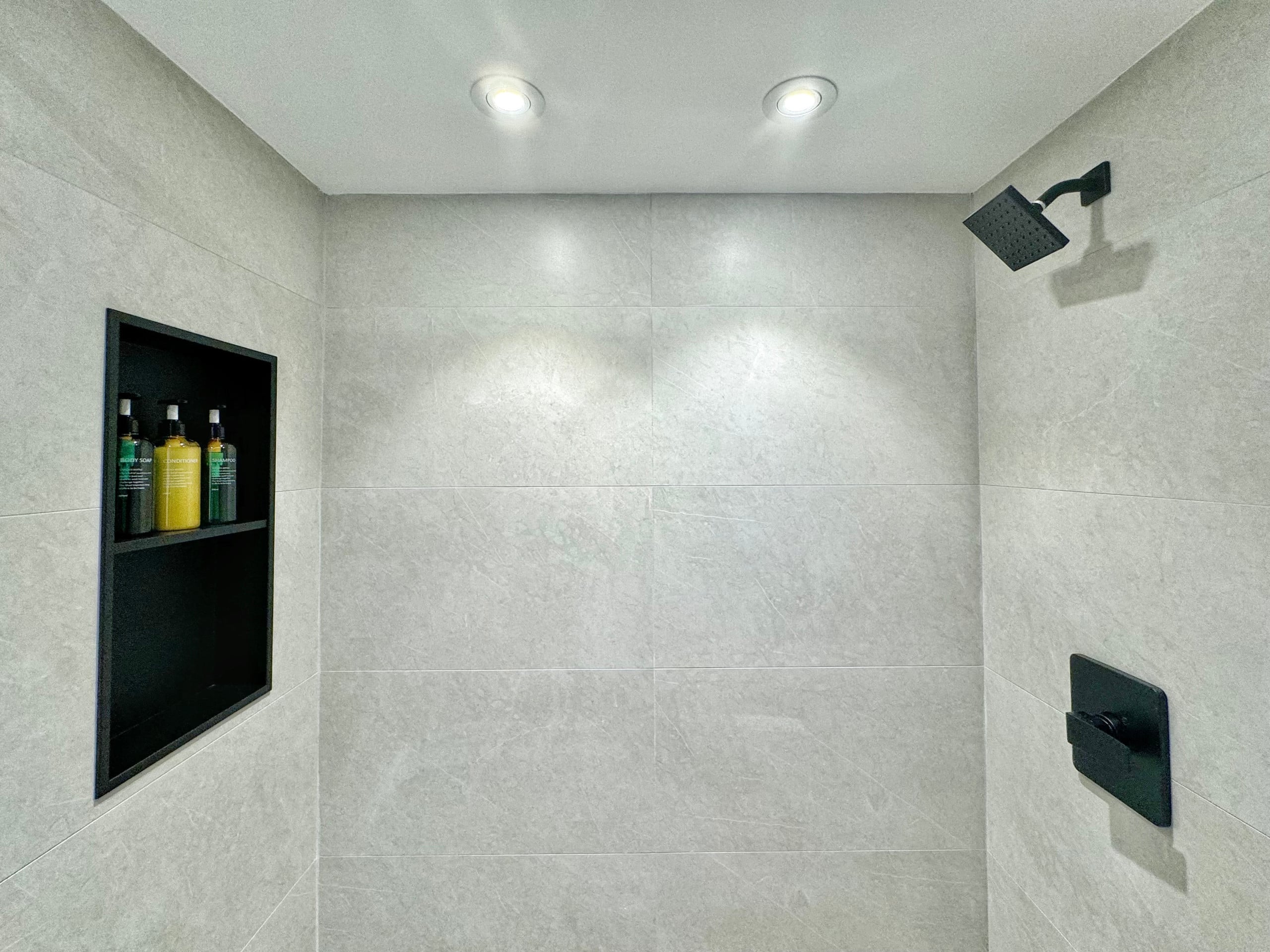 19F-Upscale Modern 1BR-Mountain View- Free Parking - Image 48