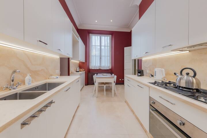 [200m Uffizi] Il Sogno Fiorentino – Arte e Comfort gallery image 4