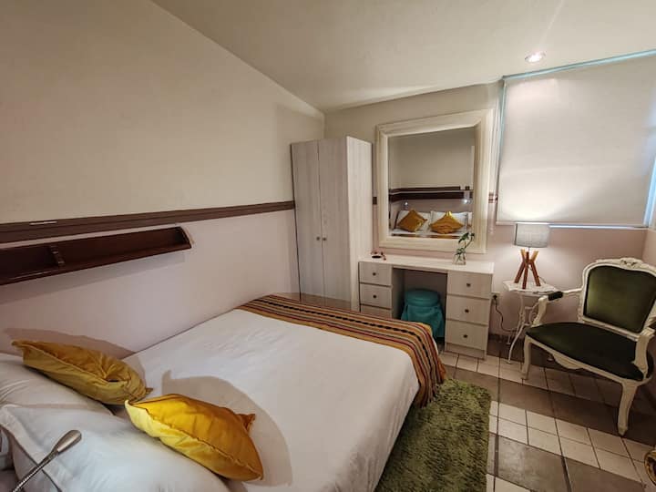 Персийки затъмнение
