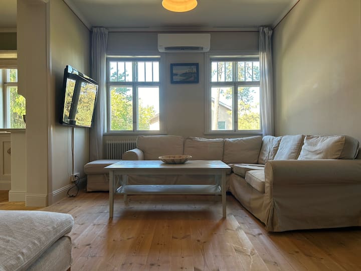 Exclusive Art-deco Apartment On Lidingö - Stockholm