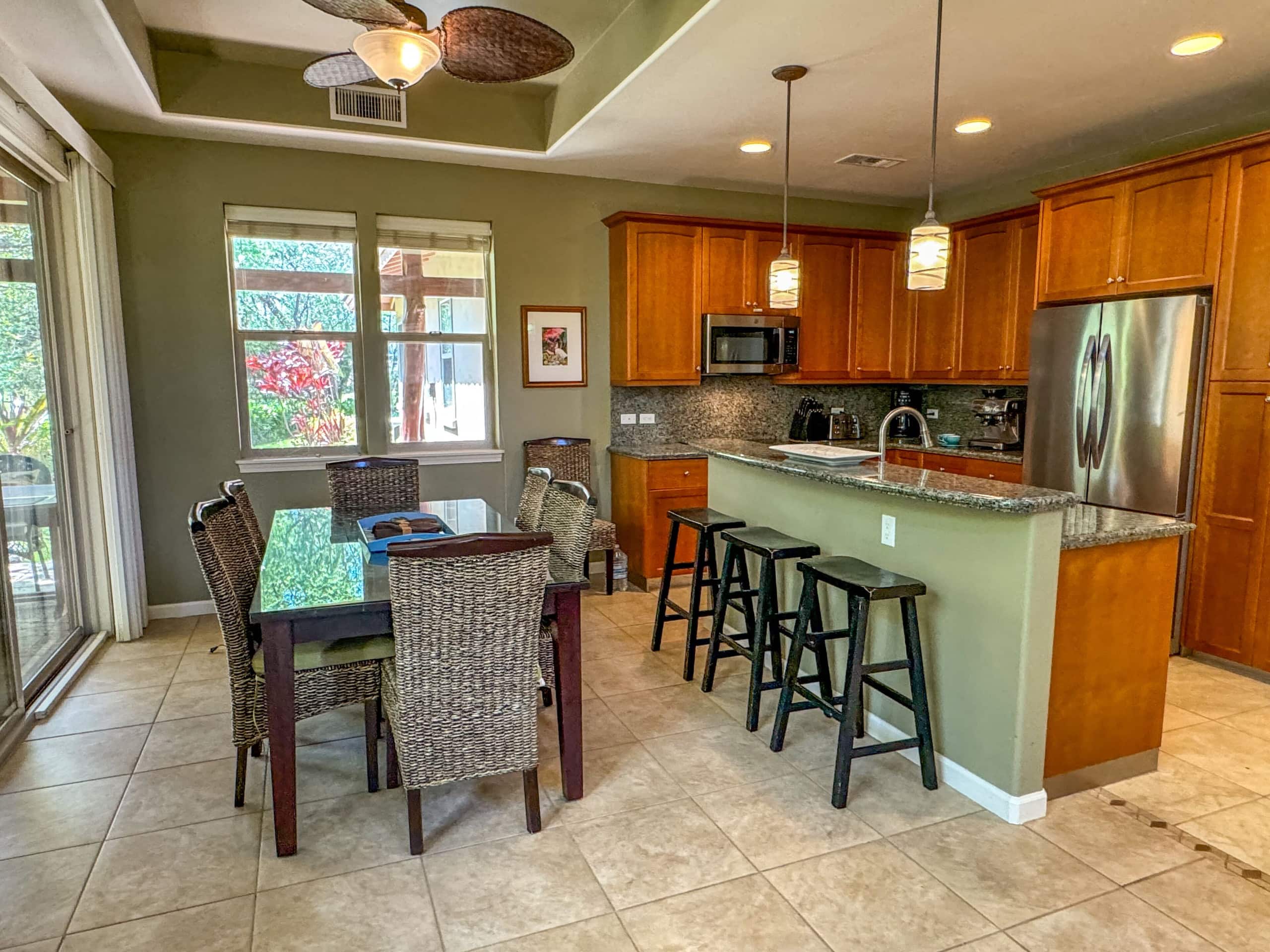 Townhouse in Kameula · ★4.95 · 2 bedrooms · 2 beds · 2 baths - Photo 5